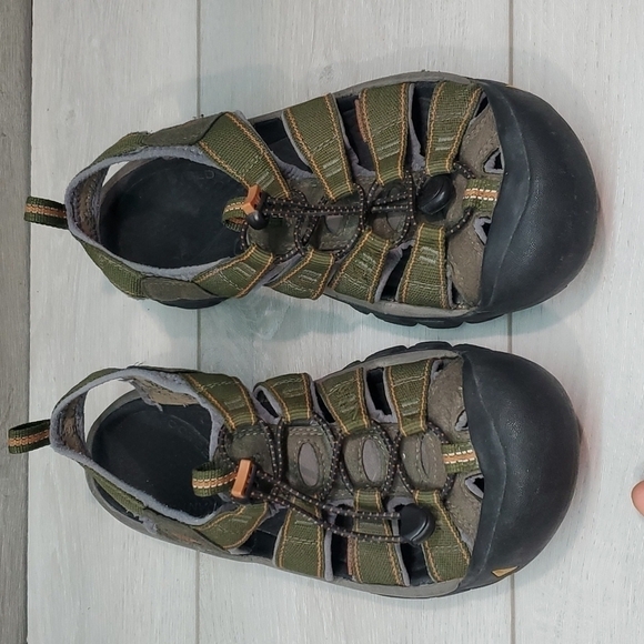 Keen Mens Outdoor Newport Waterproof Sandals shoes sz 9 - Picture 2 of 11